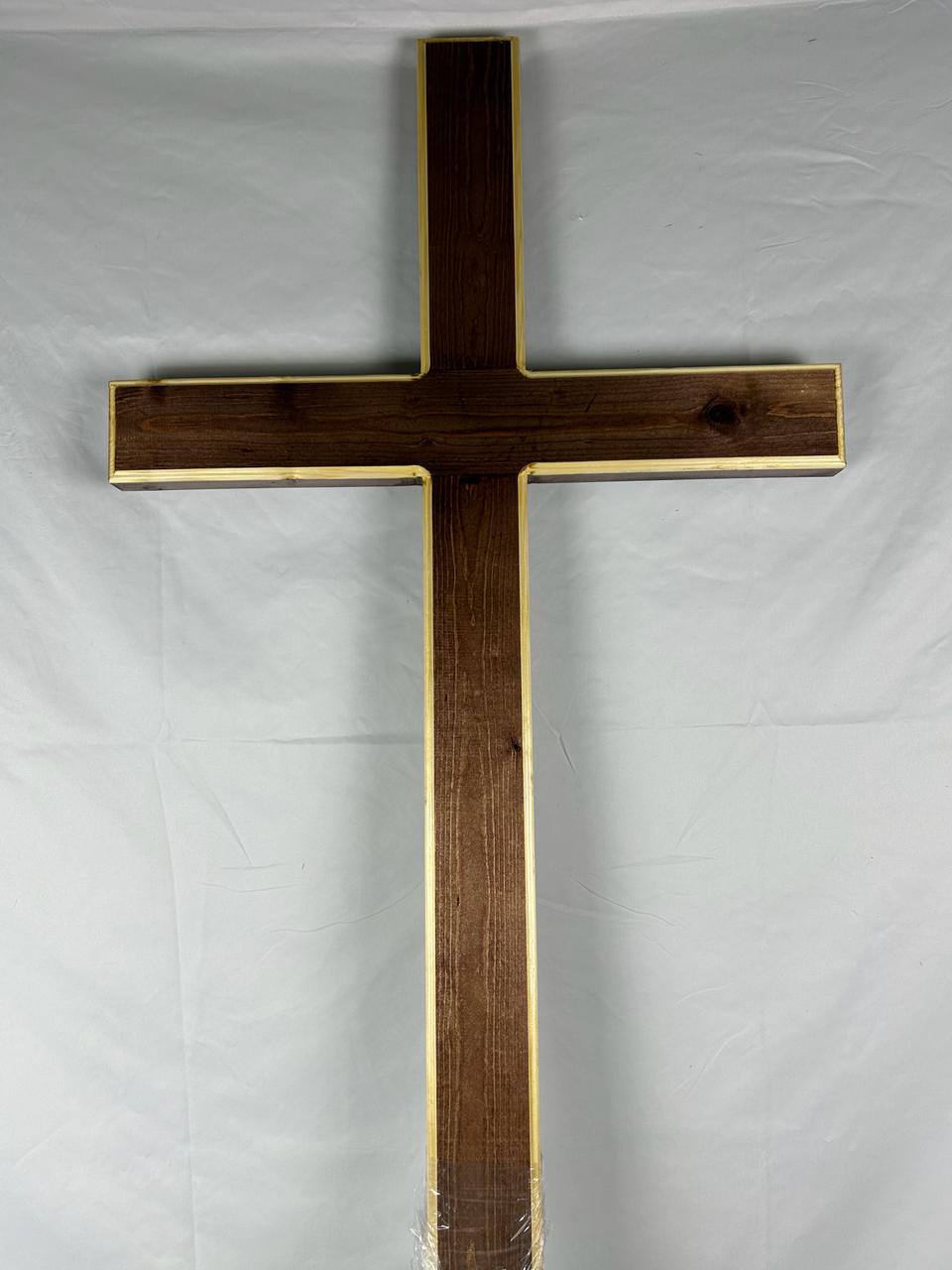 Крест Католический простой 1400 руб.